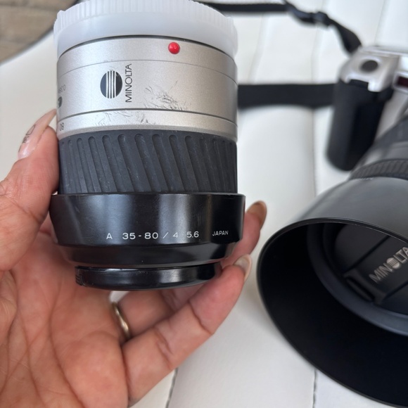 Vintage Minolta QTSI Maxxum 35 mm Film Camera with 70-210 & 35-80 AF Zoom Lens - Picture 7 of 17